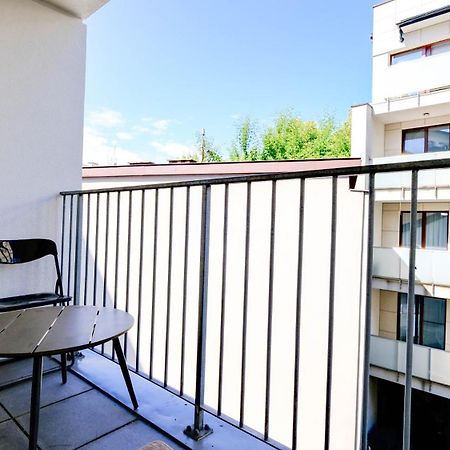Luxury Apartment Free Parking Wawel Castle 2 Minutes كراكوفيا المظهر الخارجي الصورة